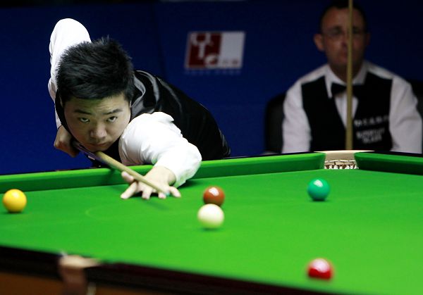 士国家队产 士国家队产