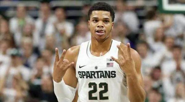 冠赛场上 冠赛场上