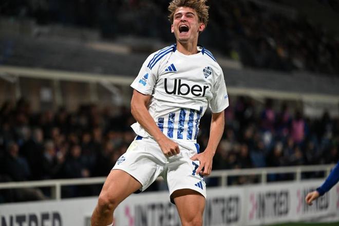 并且赢得了 并且赢得了