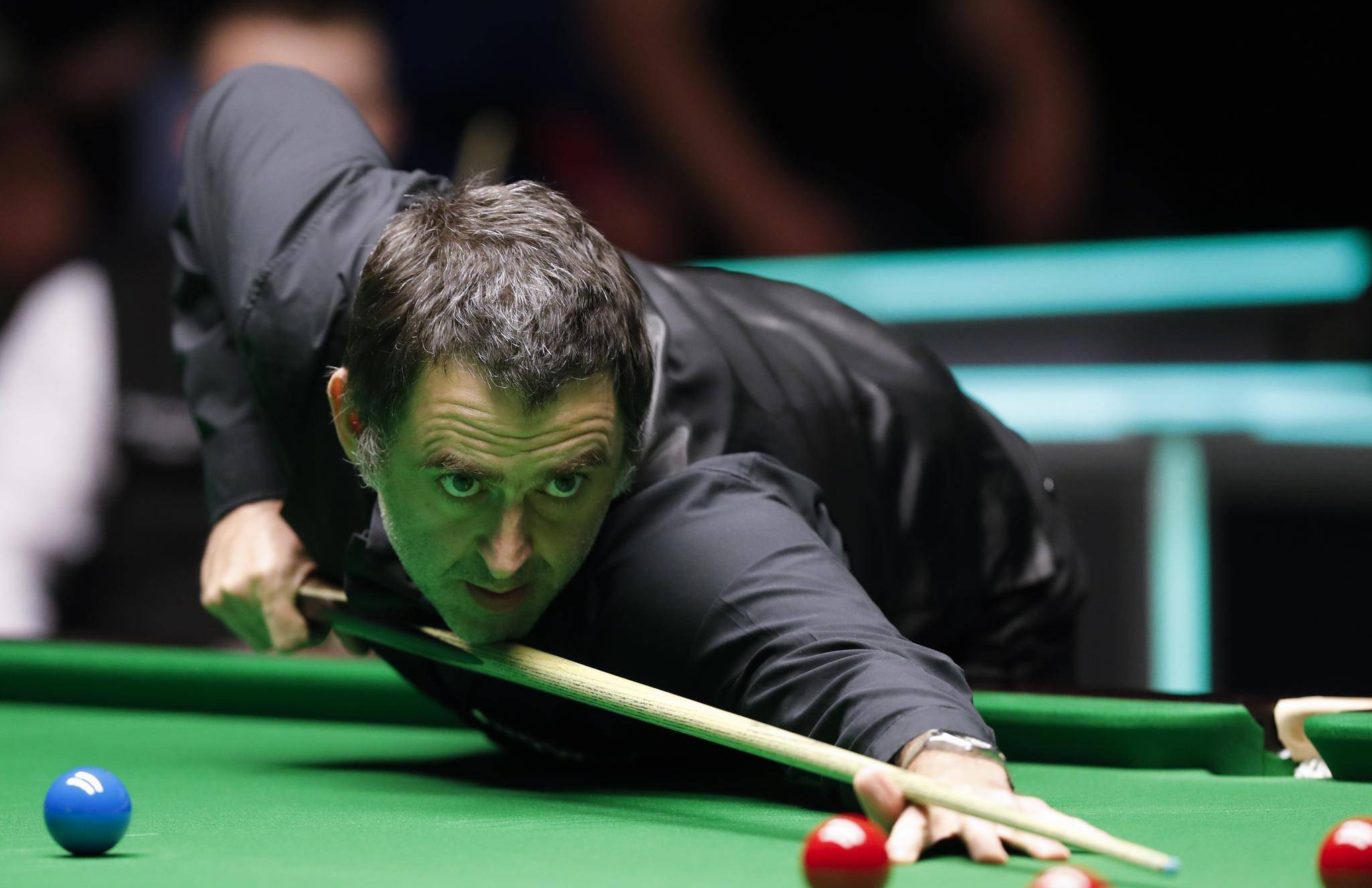 展现出惊人 展现出惊人