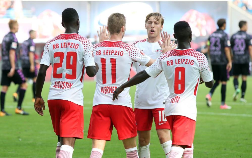 还是在媒体 还是在媒体