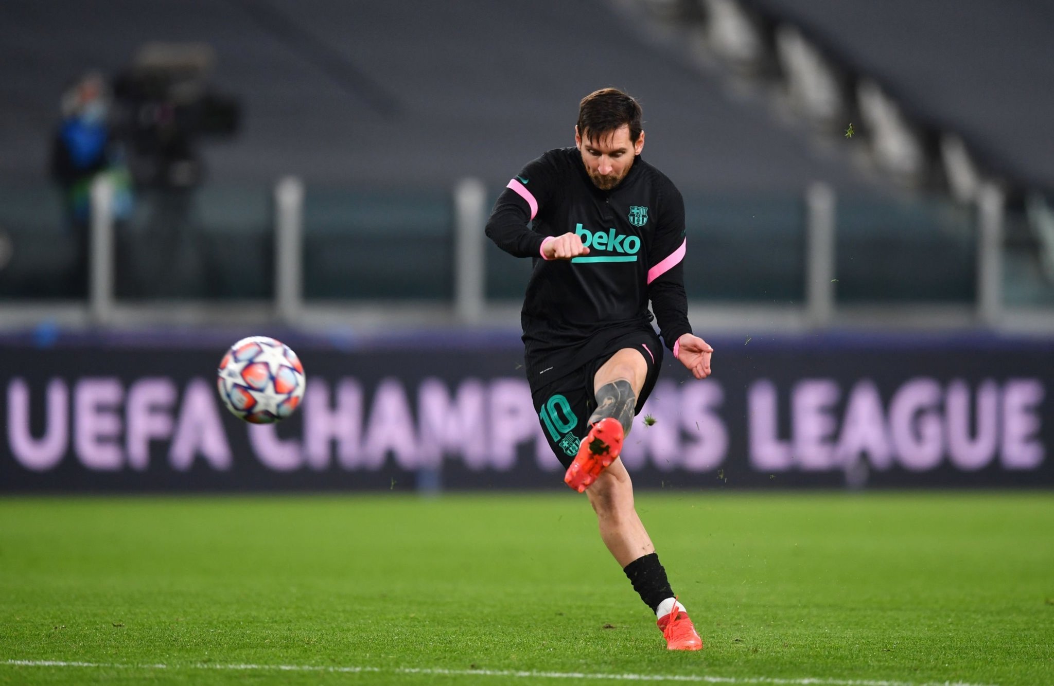 了何为中场 了何为中场